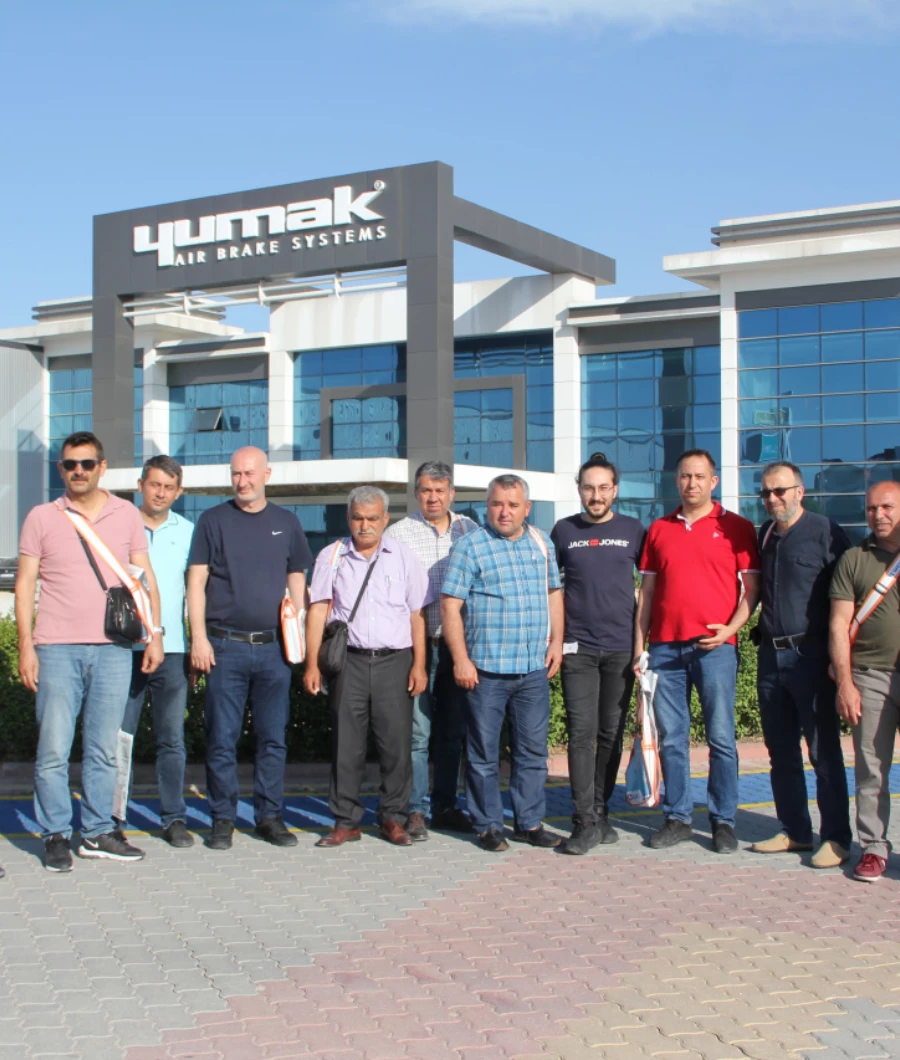 Le centre de formation professionnelle de la chambre de commerce de Konya en visite chez Yumak